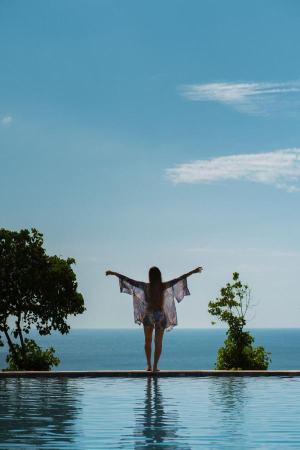 Elixir Cliff Beach Resort And Spa Varkala Exterior photo