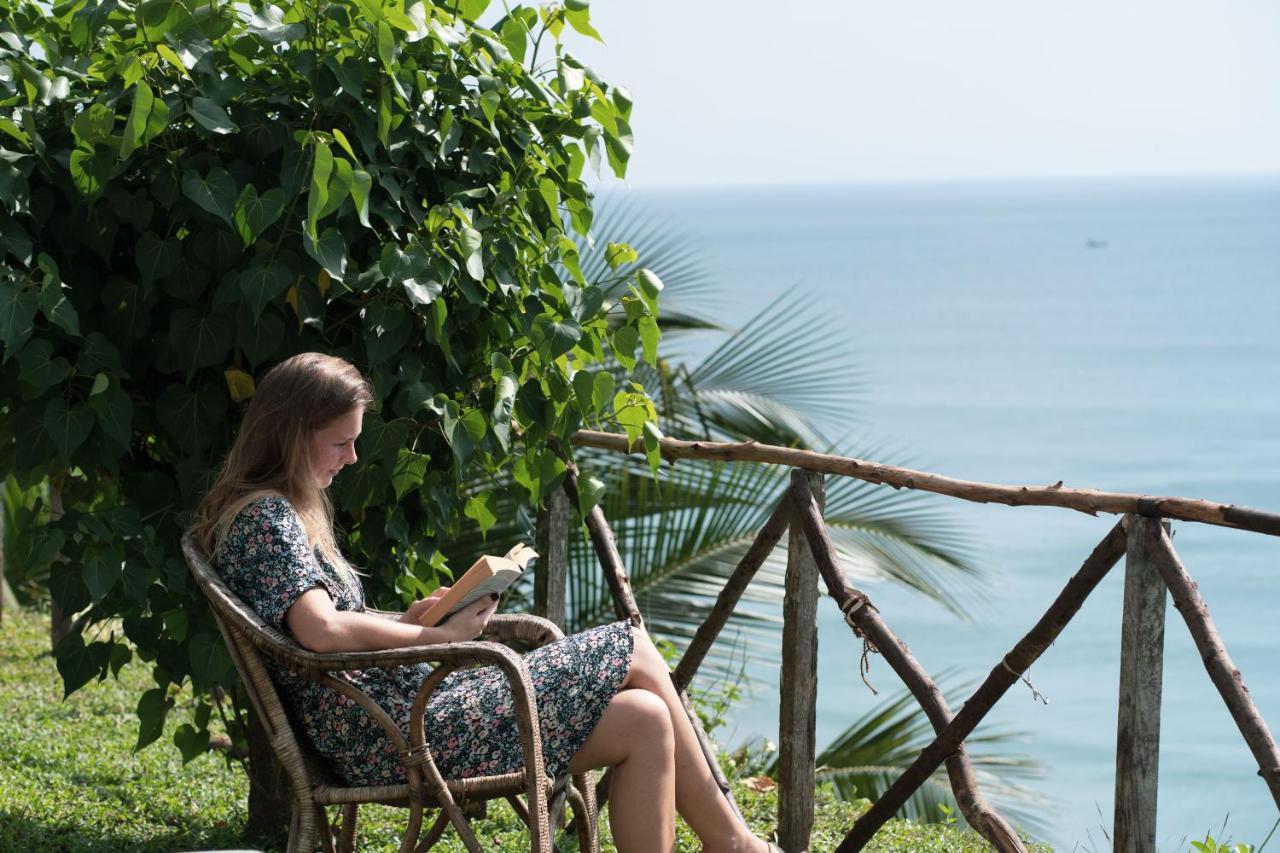Elixir Cliff Beach Resort And Spa Varkala Exterior photo